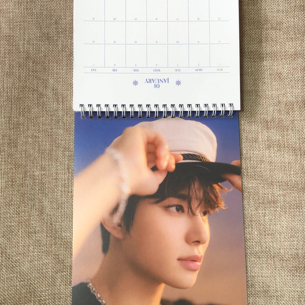 NCT 127 GROUP [ 2023 Season's Greetings ] Official Desk Calendar / New / Gift