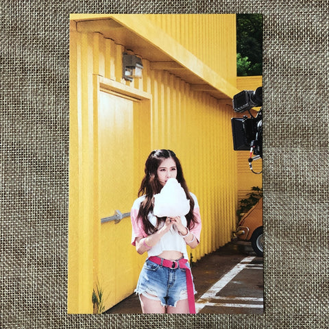 BLACKPINK ROSE #3 [Pop-Up Store As If It's Your Last] Official Postcard / Gift