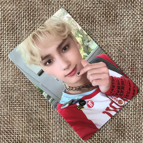 TXT HUENINGKAI [ FIGHT OR ESCAPE ] Official Photocard, escape Ver. / New / Gift