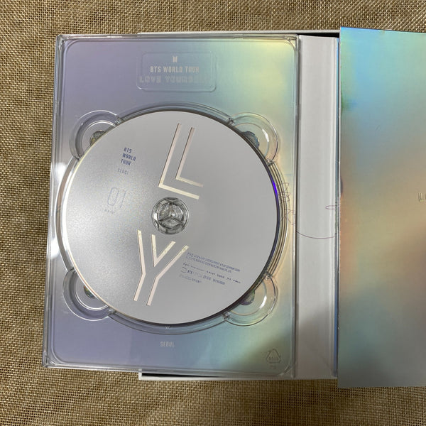 BTS [Love Yourself in Seoul] Official Blu-Ray / Photobook + 3 Disc, No PC / Gift