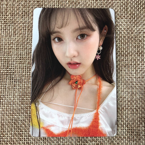 STAYC SIEUN [ WE NEED LOVE ] Official Photocard, 3rd Single / New / Gift