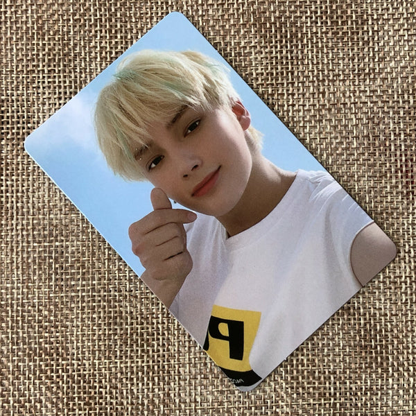 TXT HUENINGKAI [ FIGHT OR ESCAPE WEVERSE ] Official Photocard / New / Gift