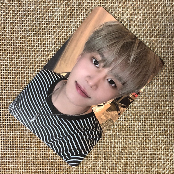 NCT 2020 TAEIL [Resonance Pt.1 Kihno] Official Photocard, Future Ver. / Gift