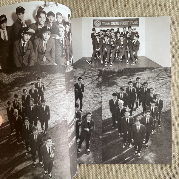 EXO GROUP [ XOXO ] Photobook + CD, 1st Album HUG Ver. Chinese / New, Rare / Gift
