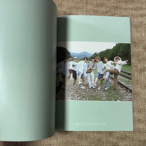 BTS GROUP [ 2021 Season's Greetings ] Official Photobook Only / New / Gift
