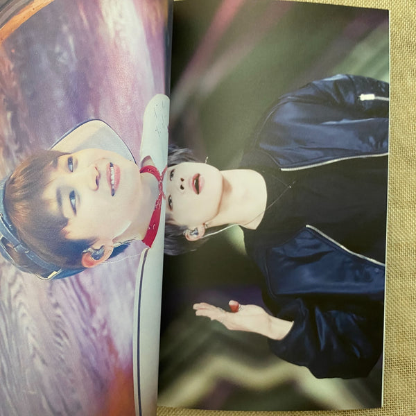 BTS JIMIN [MAN CHAUCHAU Exhibition] Photobook, Adelio 100 pg / New, Rare / Gift