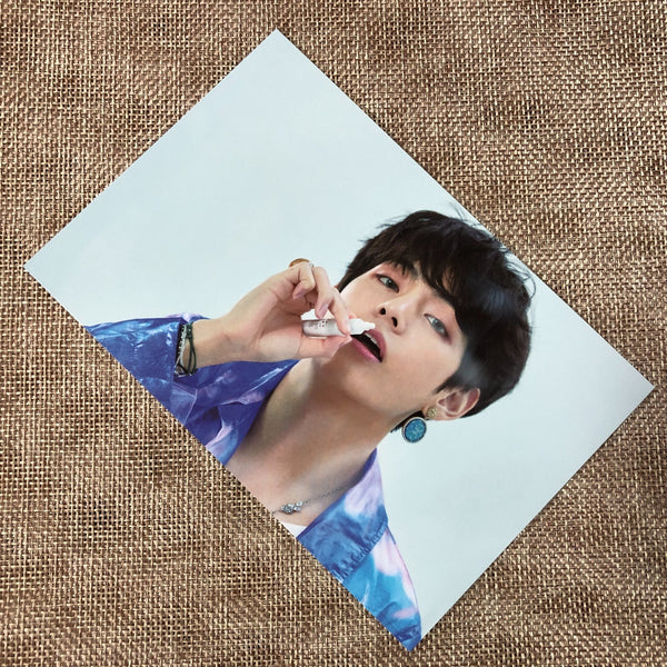BTS V [ 2020 Season's Greetings ] Official Limited Postcard Set / New / Gift