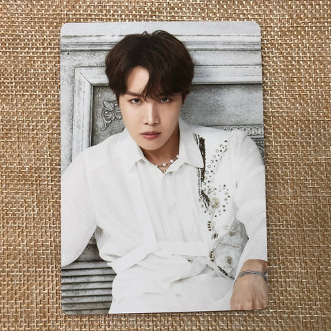 BTS J-HOPE 2/8 [ Speak Yourself The Final ] Official Mini Photocard / New / Gift