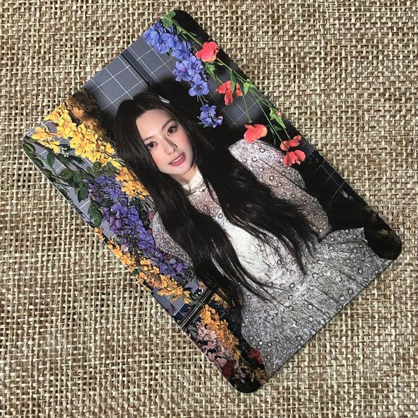 STAYC SEEUN [ YOUNG-LUV.COM ] Official AR Photocard, 2nd Mini / New / Gift