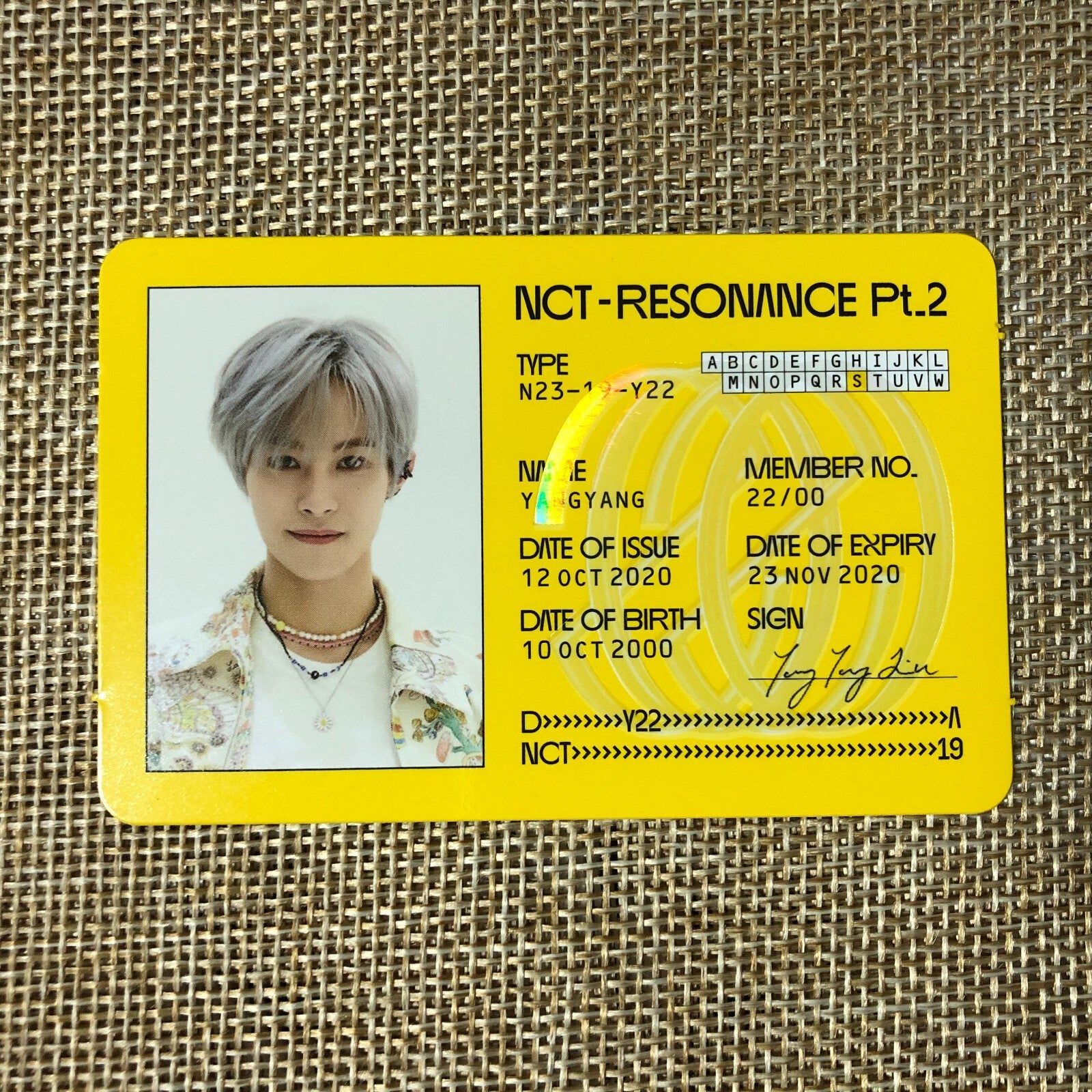 NCT2020 YANGYANG [RESONANCE Pt.2 Departure] Official Photocard, ID Card / Gift