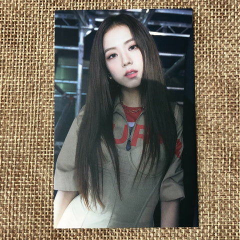 BLACKPINK JISOO #3 [2019 Concert PRIVATE STAGE Chapter 1] Official Photocard /+G