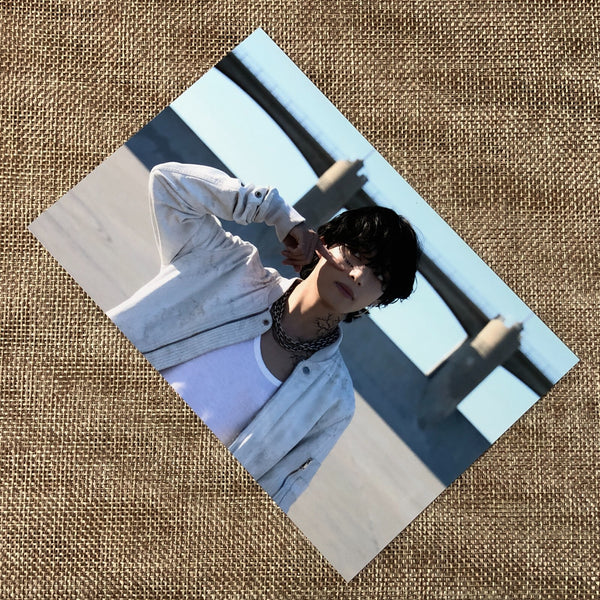 BTS V [ Memories of 2020 WEVERSE Blu-ray ] Official Photo / New / Gift