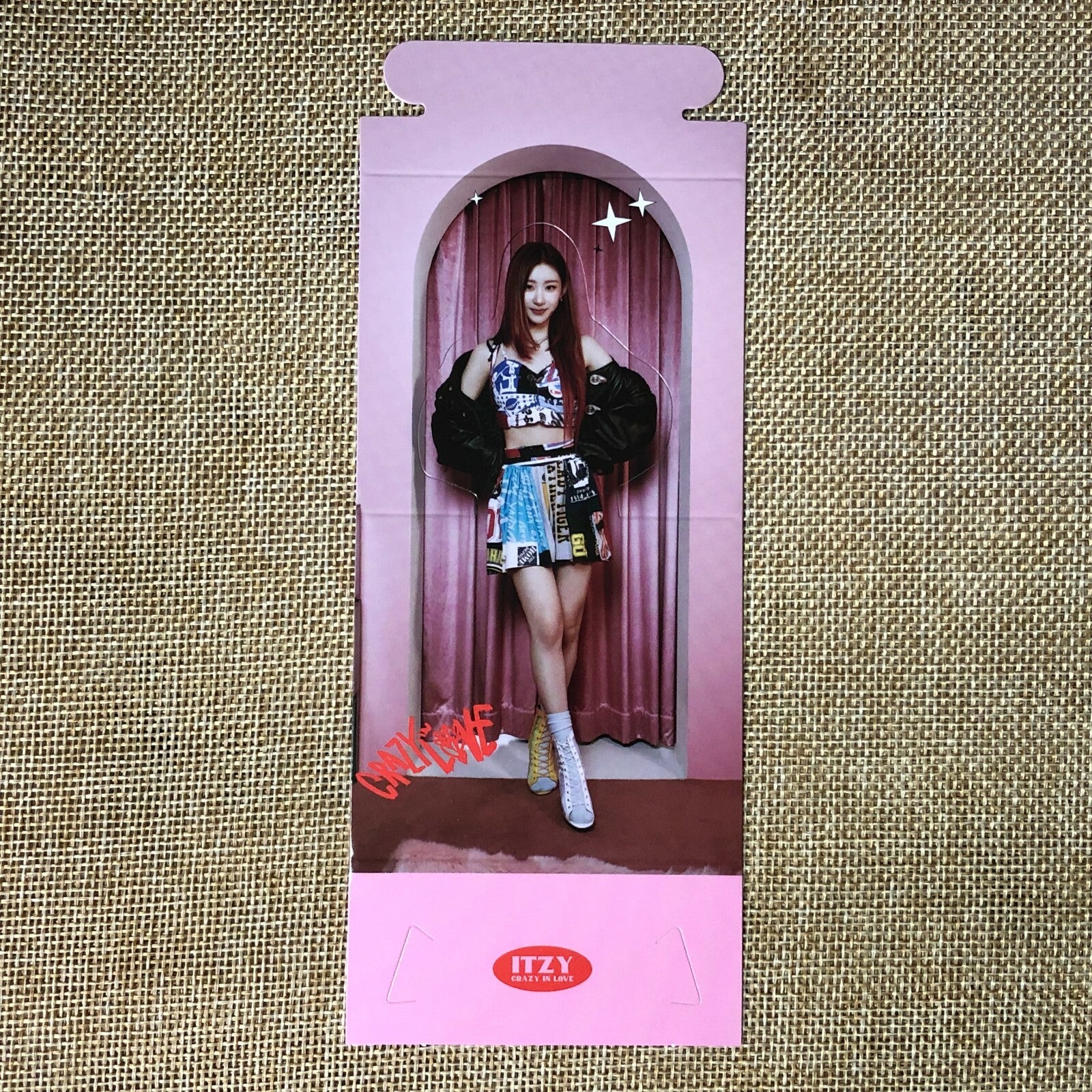 ITZY CHAERYEONG [CRAZY IN LOVE] Official Standing Card Photocard, 1st Album /+G