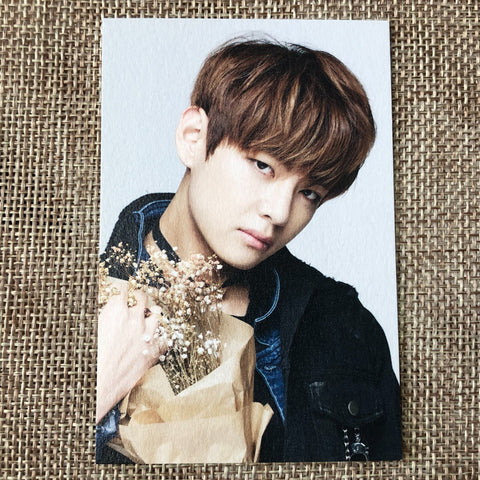 BTS V 2/7 [HYYH On Stage Epilogue Concert] Official Mini Photocard / New / Gift