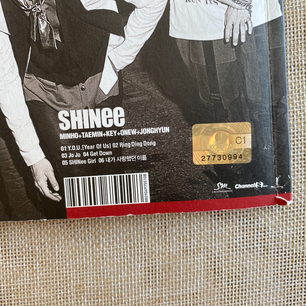 SHINEE [ 2009 YEAR OF US Album Korean Ver. ] Photobook+CD / Great, Rare / Gift