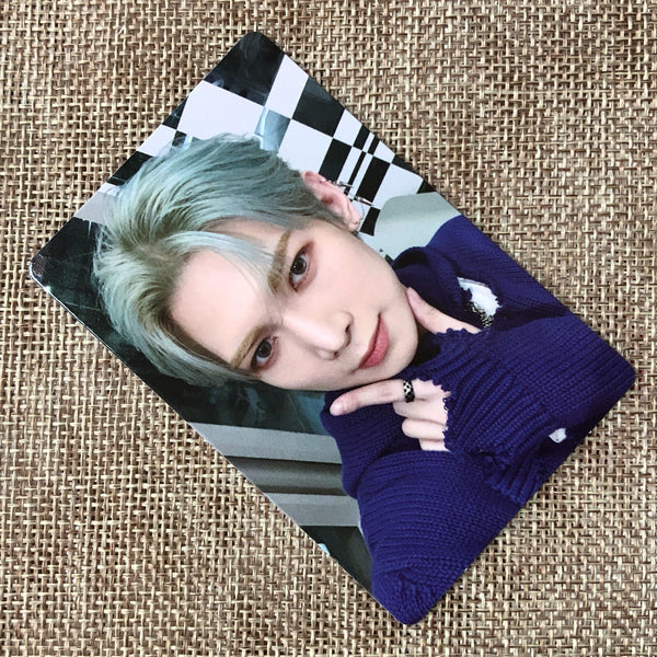 ATEEZ YEOSANG [THE WORLD EP.1 : MOVEMENT] Official Photocard, Z Ver. / Gift