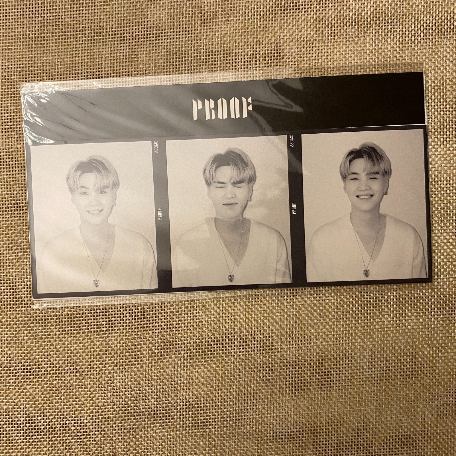 BTS SUGA [ PROOF Weverse Shop POB ] Official 3 Cut Photocard / New, Rare / Gift