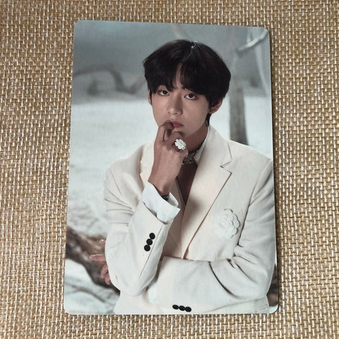 BTS V 2/8 [ Map Of The Soul Tour ] Official Mini Photocard / New, Rare / Gift