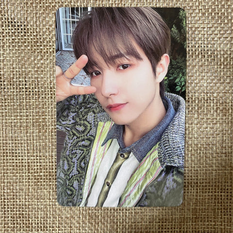 NCT RENJUN #5 [ MOEVIR Magazine ] Official Trading Photocard / New, Rare / Gift