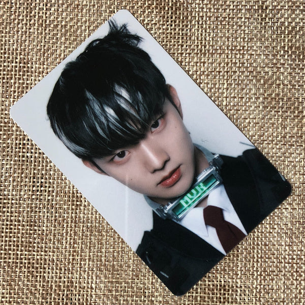 THE BOYZ Q [ MAVERICK ] Official ID Photocard / New / Gift