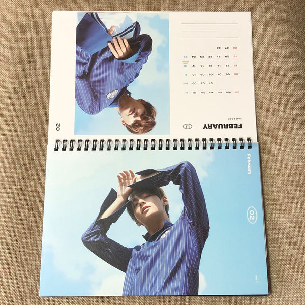 BTS [ 2017 Season's Greetings ] Official Calendar / New / Gift