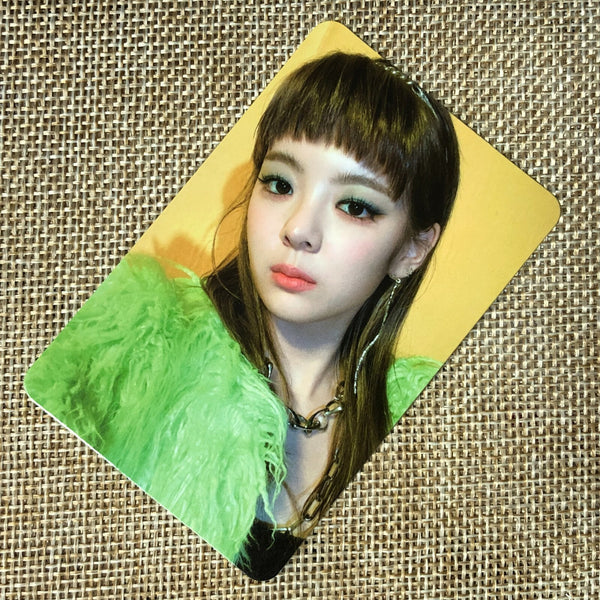 ITZY LIA [ GUESS WHO ] Official Photocard, 4th Mini Album / New / Gift