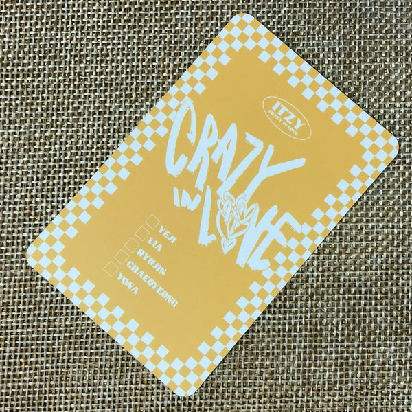 ITZY LIA #4 [ CRAZY IN LOVE ] Official Photocard, 1st Album / New / Gift