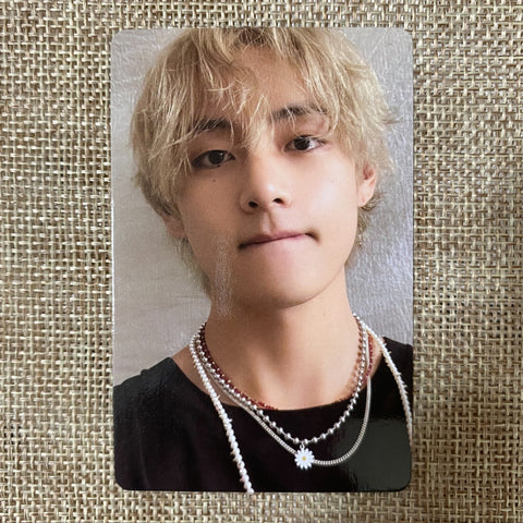 BTS V #11 [ Layover ] Official Photocard, Weverse / New, Rare / Gift