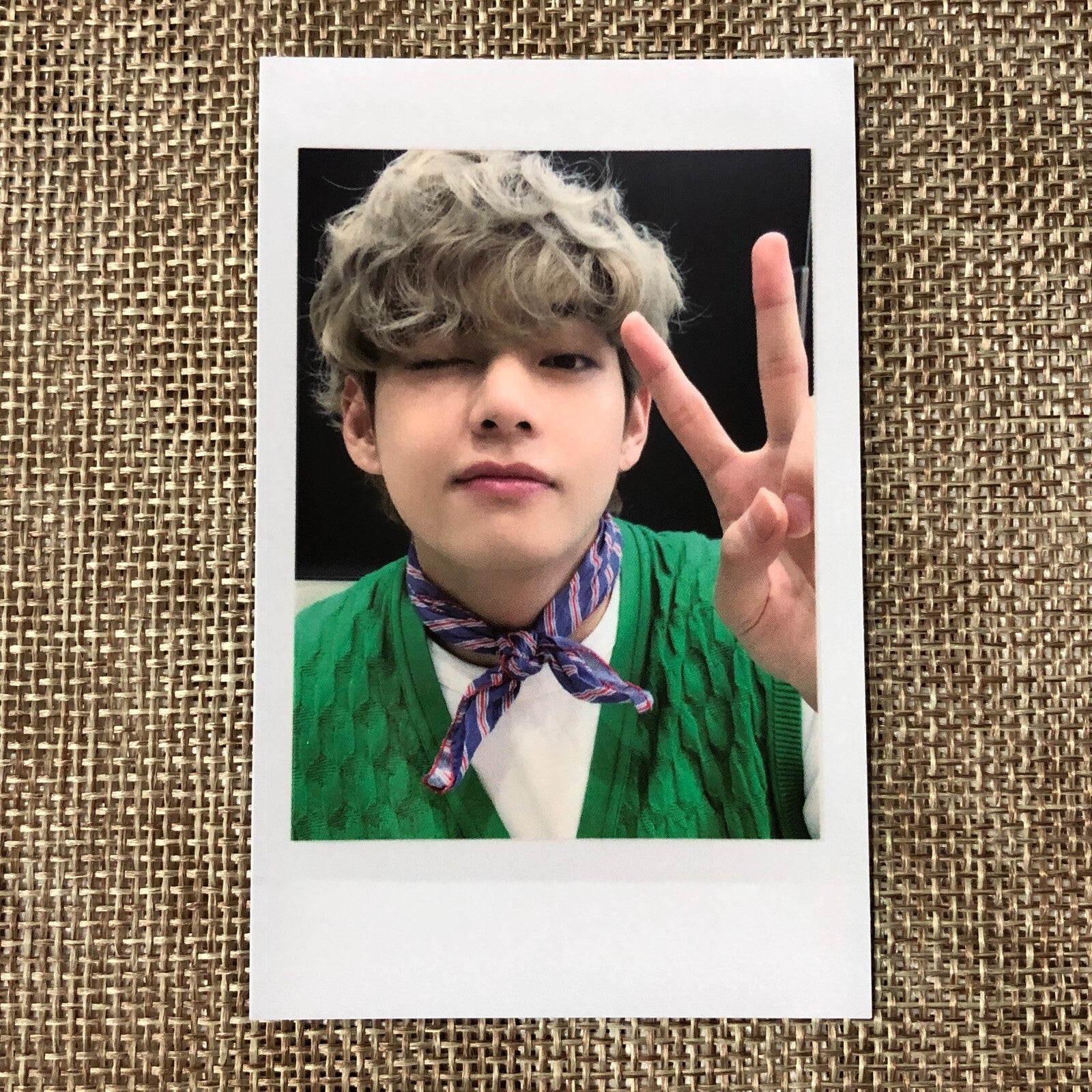 BTS V [ 2021 Season's Greetings ] Official Polaroid Photocard / New / Gift