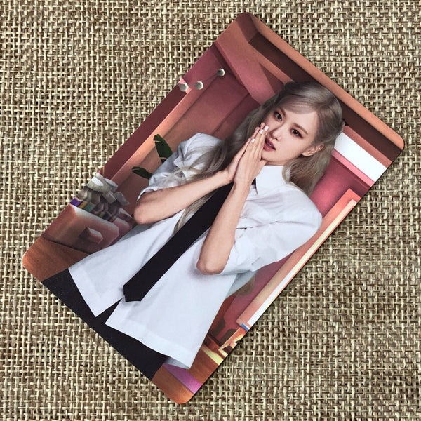 BLACKPINK ROSE [ THE GAME The Girls ] Official Photocard, Reve Ver. / New / Gift