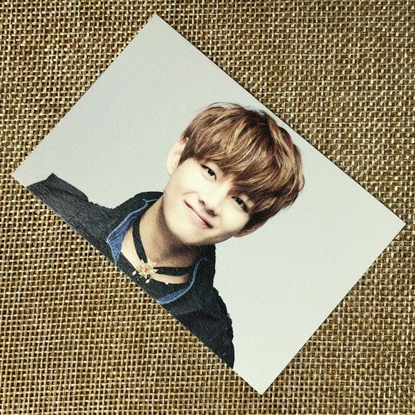 BTS V 5/7 [HYYH On Stage Epilogue Concert] Official Mini Photocard / New / Gift