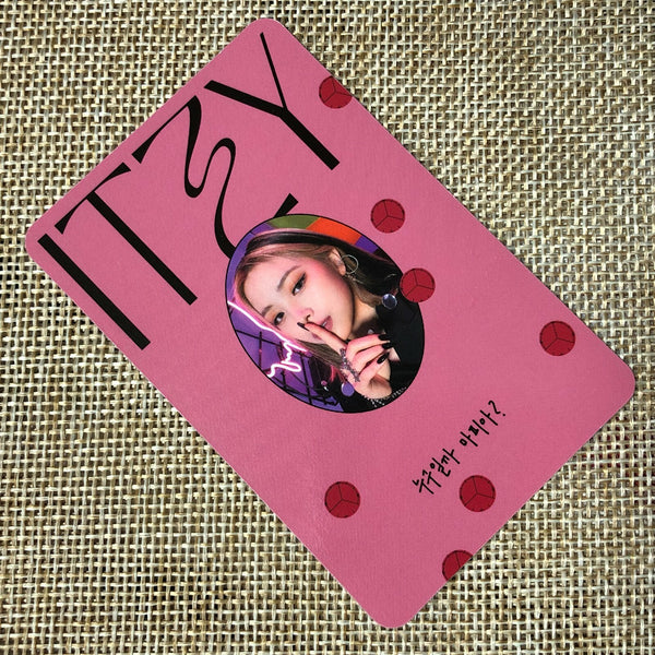 ITZY RYUJIN #5 [ GUESS WHO ] Official Special Photocard / New / Gift