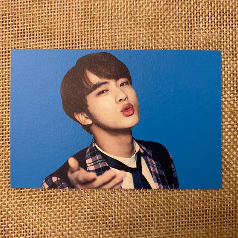 BTS JIN 4/8 [The Wings Tour 2017 Live Trilogy] Official Mini Photocard / Gift
