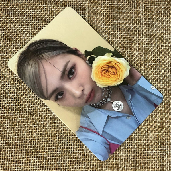 ITZY RYUJIN #4 [ CRAZY IN LOVE ] Official Photocard, 1st Album / New / Gift
