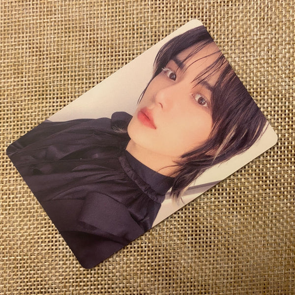 TXT BEOMGYU [Chaotic Wonderland Limited] Official Photocard, Ver A / New / Gift