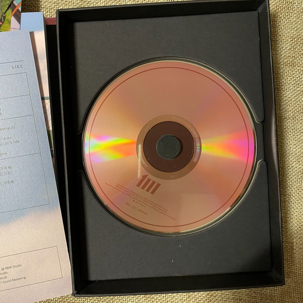 MAMAMOO HAND SIGNED [MIC ON] Promo Album Autographed Full Set / New, Rare / Gift