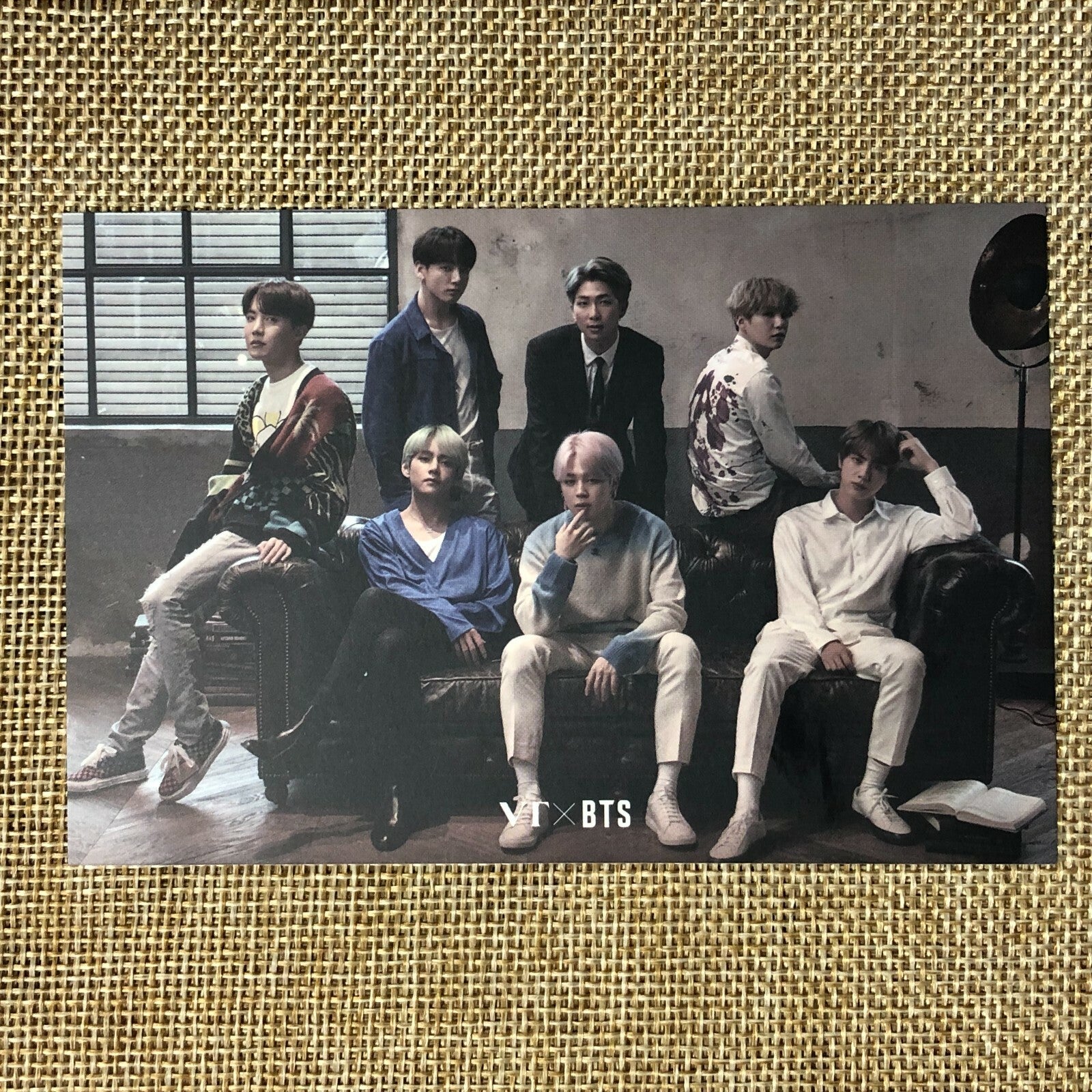 BTS GROUP [ VT Cosmetics L'atelier Des Subtils ] Official Postcard / New / Gift