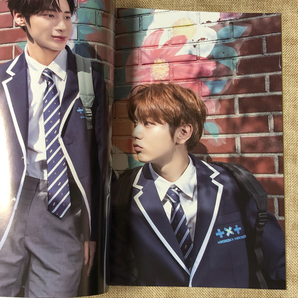 TXT [ Global Fanclub MOA Membership Kit ] Official Photobook, Goods / New / Gift