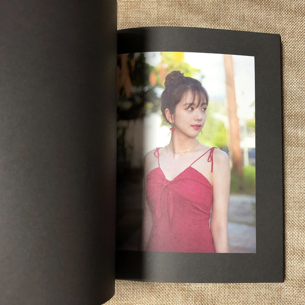 BLACKPINK LISA [ 0327 1st Limited Edition ] Official Photobook Only / New / Gift
