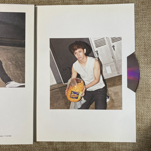 TVXQ [ Humanoids ] All Members Signed Autographed Promo Album /Mint, Rare / Gift