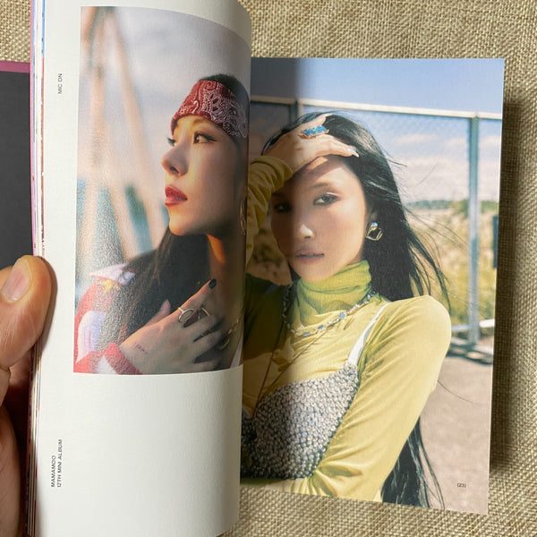 MAMAMOO HAND SIGNED [MIC ON] Promo Album Autographed Full Set / New, Rare / Gift
