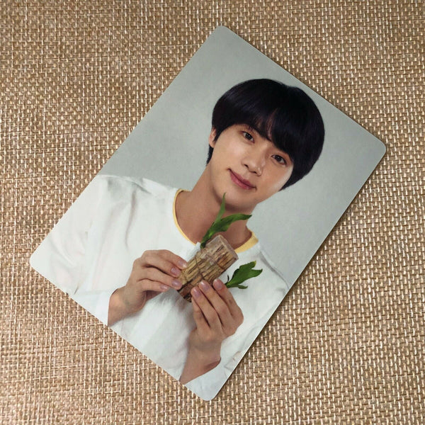 BTS JIN 5/8 [ Love Yourself World Tour Official Mini Photocard ] New /+Gift