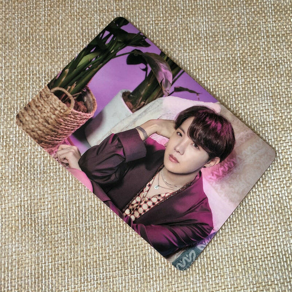 BTS  J-HOPE 4/8  [ 2019 MAGIC SHOP Fan Meeting Japan Official Photocard ]N+G