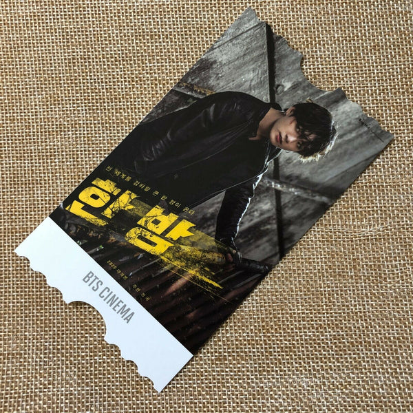 BTS JUNGKOOK [ ARMY ZIP Fanclub KIT Cinema Official Photocard ] / New,Rare /+GFT