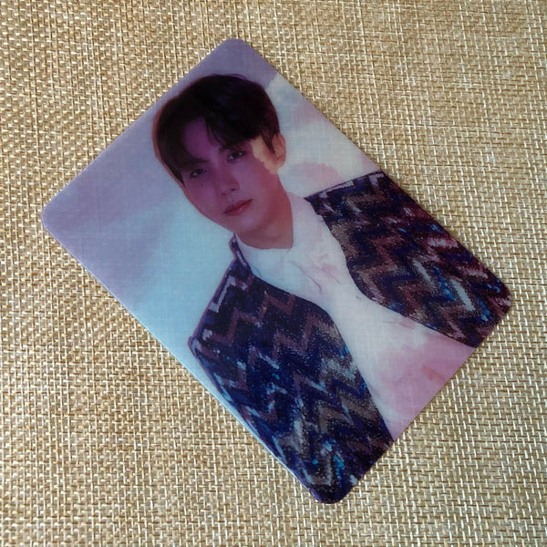 BTS J-HOPE [ The Wings Tour Essay Book Official Photocard ] New, Rare / +Gift