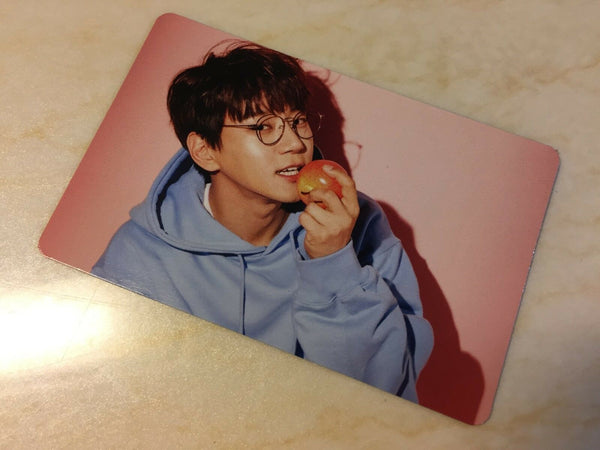 HWANG CHI YEUL #2 [ Be Myself Official Photocard ] 2nd Mini Album / NEW / +Gift