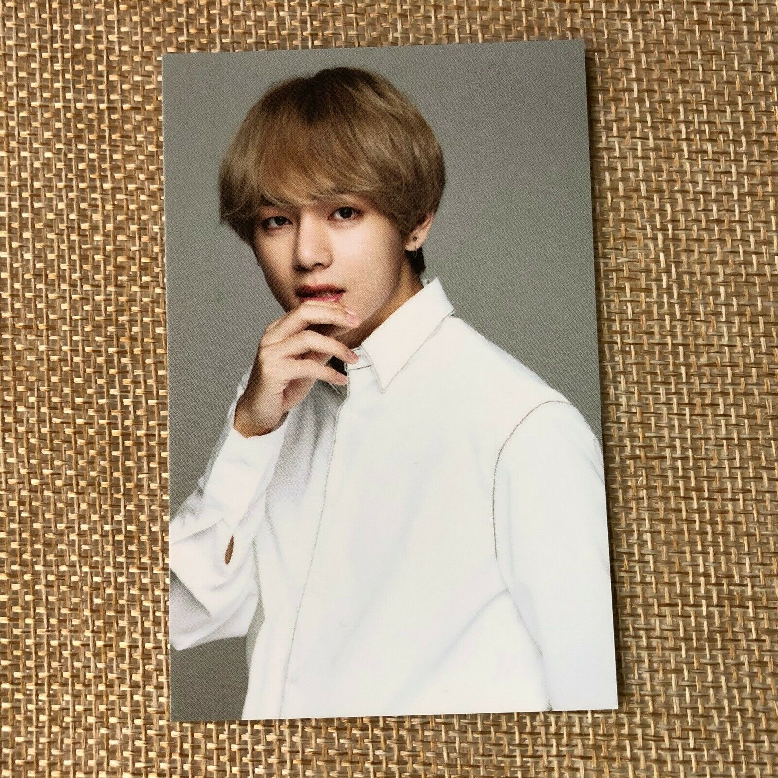 BTS V #1 [ VT Think Your Teeth Official Photocard Black, White ] NEW /+Gift